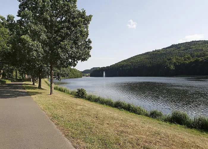 Wald Und * Biersdorf
